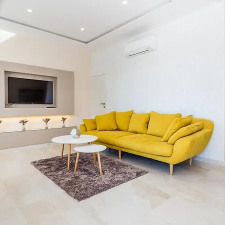 Penzion & Milcetic M 4*